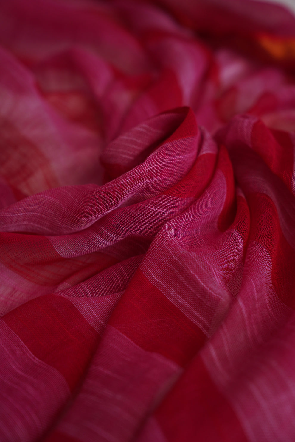 Gulabo Lilen saree